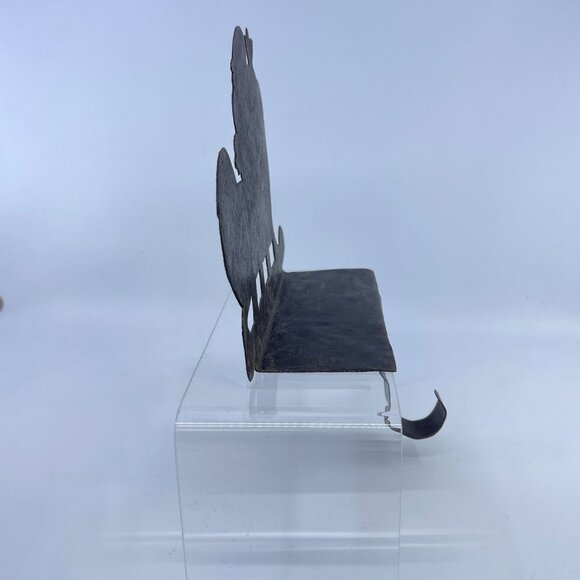 vintage sheet metal santa sleigh and 3 reindeer stocking holder set of 4 - Picture 6 of 9